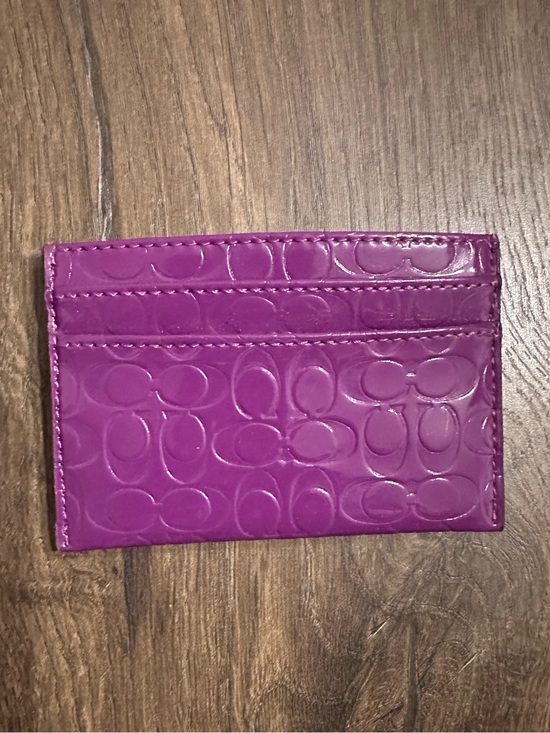 Coach Handbags - NWOT - Coach Signature Embossed Patent Leather Card Case - Purple